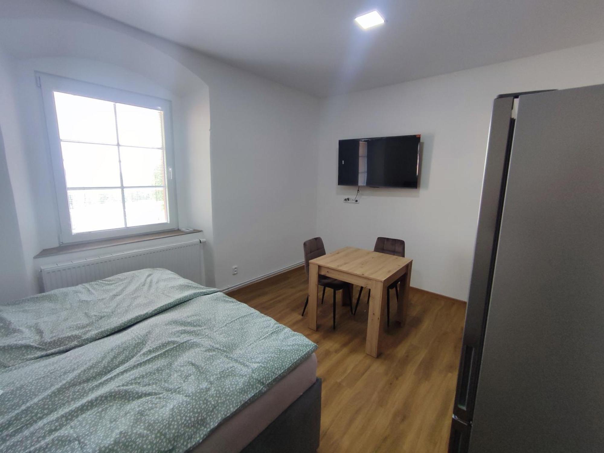 Zamecek Cerov Appartement Jičín Buitenkant foto